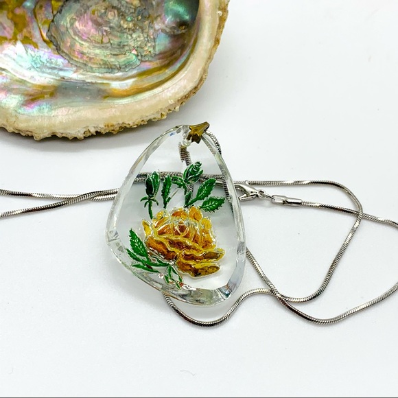 Vintage Jewelry - Antique Rose Necklace